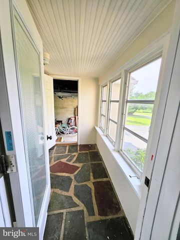 279 RUSSELL AVE, Vineland, NJ 08360