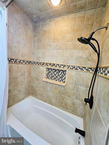 279 RUSSELL AVE, Vineland, NJ 08360