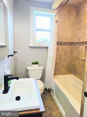 279 RUSSELL AVE, Vineland, NJ 08360