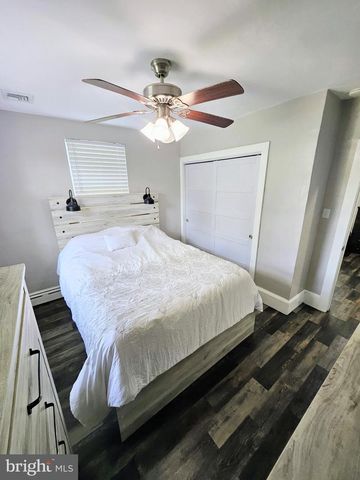 279 RUSSELL AVE, Vineland, NJ 08360