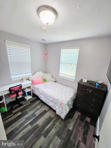 279 RUSSELL AVE, Vineland, NJ 08360