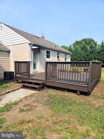 279 RUSSELL AVE, Vineland, NJ 08360