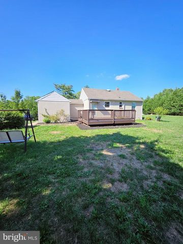 279 RUSSELL AVE, Vineland, NJ 08360