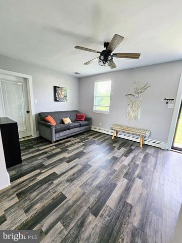 279 RUSSELL AVE, Vineland, NJ 08360