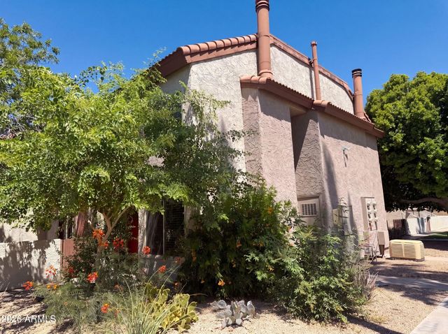 2040 S LONGMORE -- 39, Mesa, AZ 85202