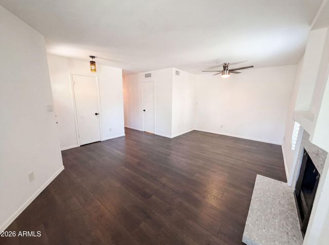 2040 S LONGMORE -- 39, Mesa, AZ 85202