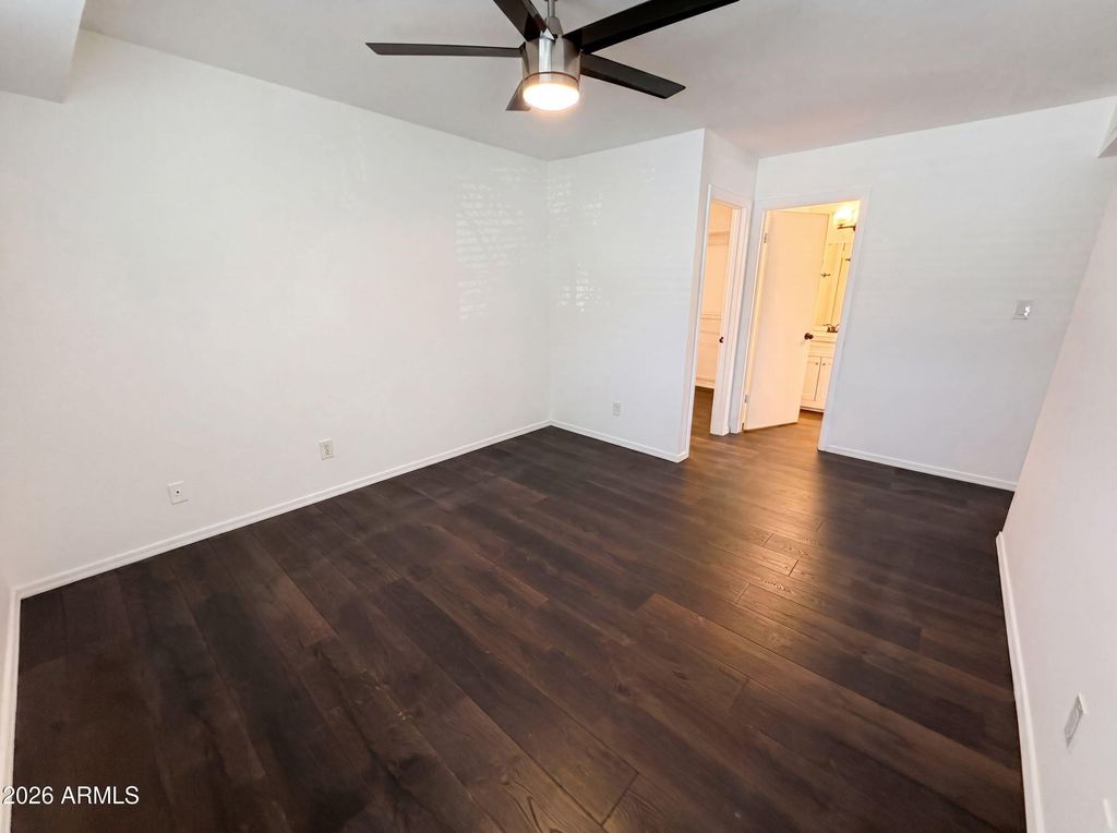 2040 S LONGMORE -- 39, Mesa, AZ 85202 — photo 4