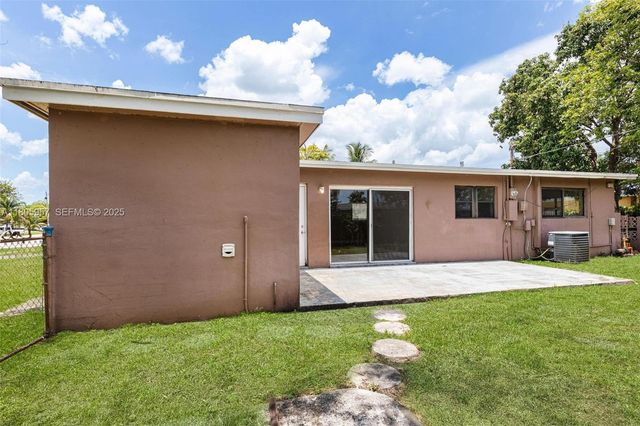 4960 NW 11th Court, Lauderhill, FL 33313