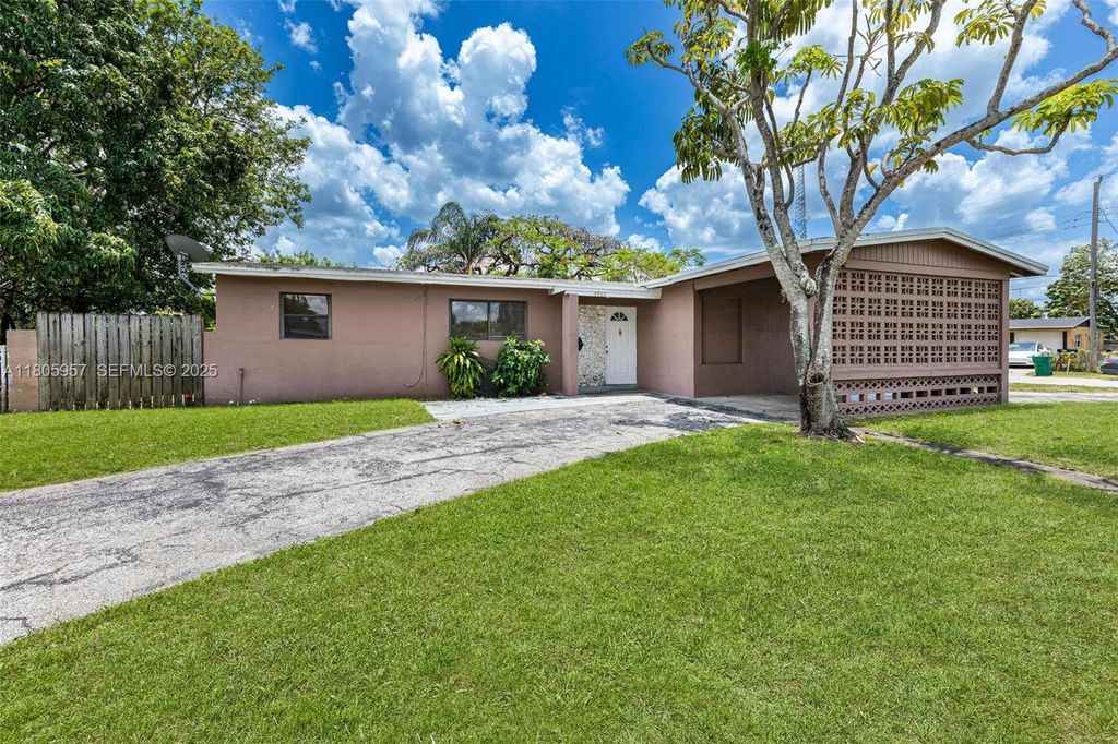 4960 NW 11th Court, Lauderhill, FL 33313