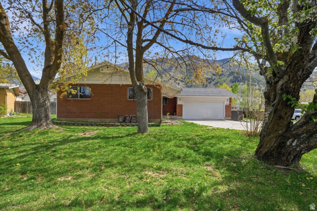 Image 33 of property listing at 1695 E 1400 N, Logan, UT 84341
