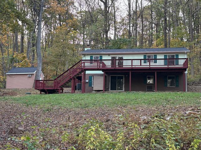 28 HENRY WAY, Linden, VA 22642