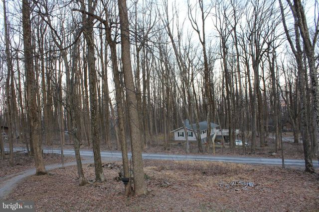 28 HENRY WAY, Linden, VA 22642