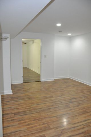 28 HENRY WAY, Linden, VA 22642