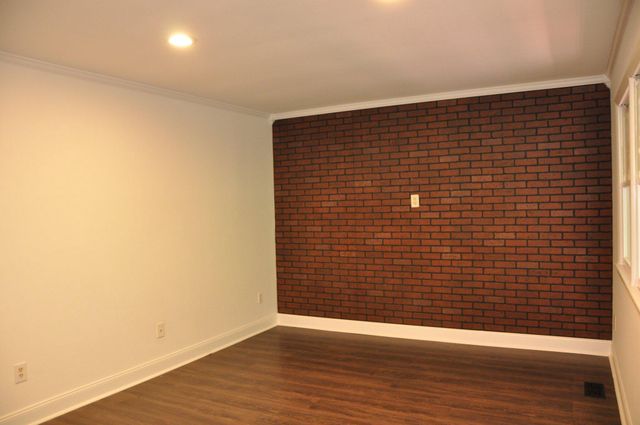 28 HENRY WAY, Linden, VA 22642
