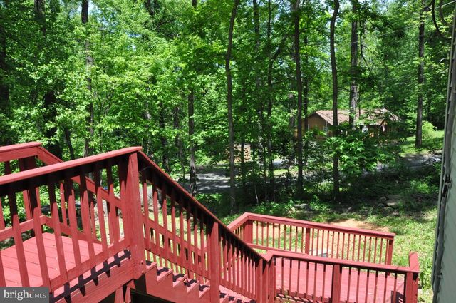 28 HENRY WAY, Linden, VA 22642