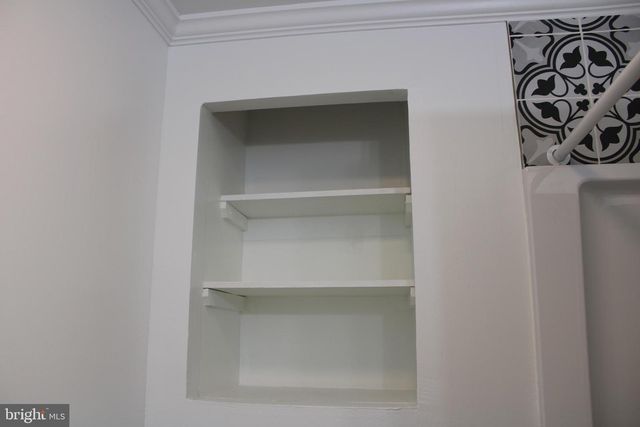 28 HENRY WAY, Linden, VA 22642