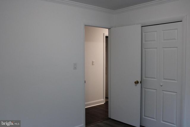 28 HENRY WAY, Linden, VA 22642