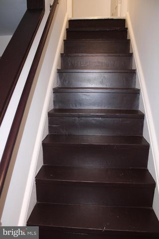 28 HENRY WAY, Linden, VA 22642