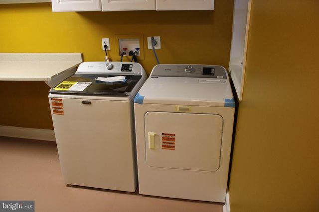 28 HENRY WAY, Linden, VA 22642