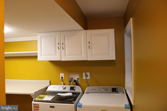 28 HENRY WAY, Linden, VA 22642