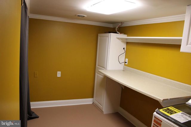 28 HENRY WAY, Linden, VA 22642