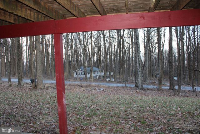 28 HENRY WAY, Linden, VA 22642