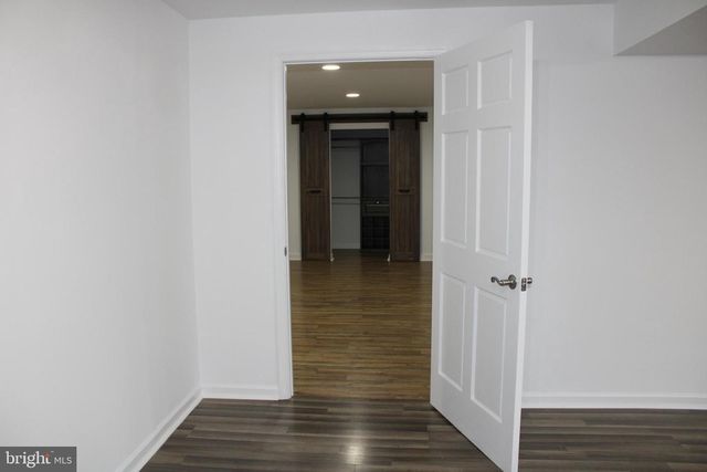 28 HENRY WAY, Linden, VA 22642