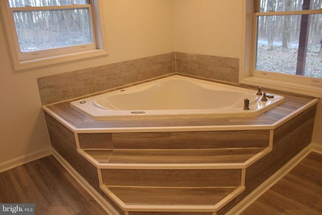 28 HENRY WAY, Linden, VA 22642