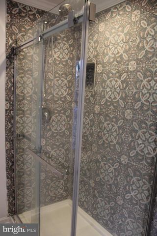 28 HENRY WAY, Linden, VA 22642