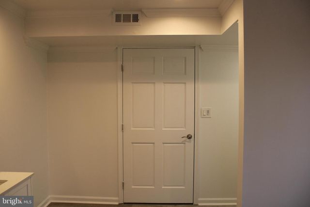 28 HENRY WAY, Linden, VA 22642