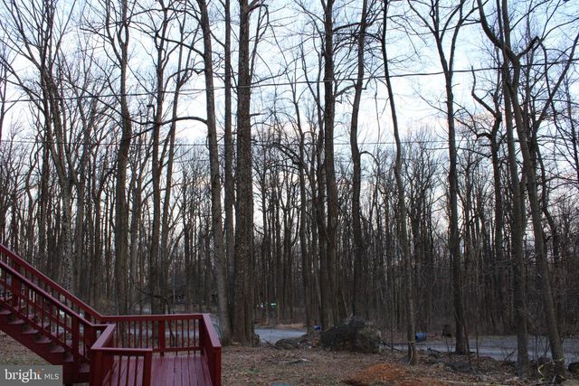 28 HENRY WAY, Linden, VA 22642