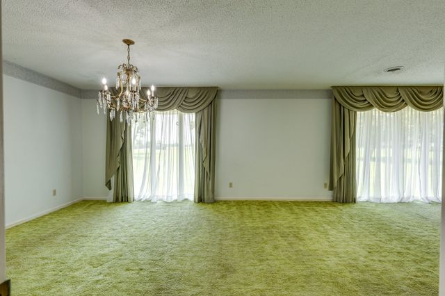 707 Summertown Hwy, Hohenwald, TN 38462