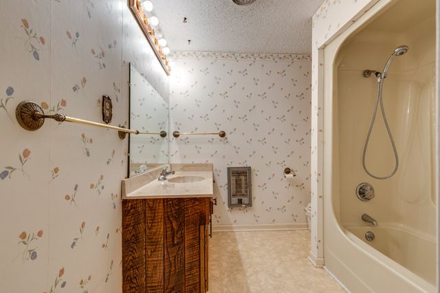 707 Summertown Hwy, Hohenwald, TN 38462