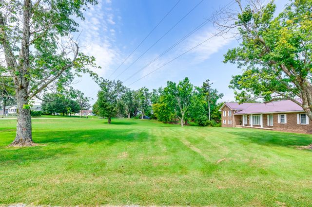 707 Summertown Hwy, Hohenwald, TN 38462