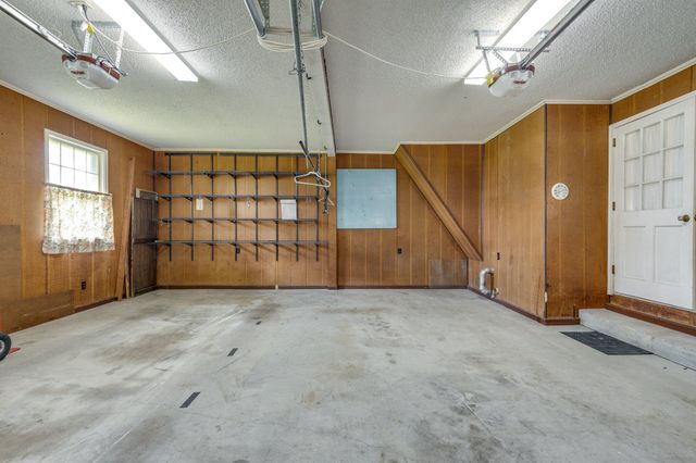 707 Summertown Hwy, Hohenwald, TN 38462