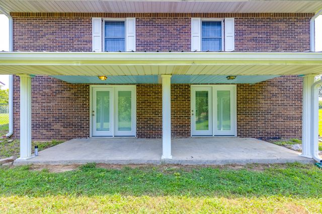 707 Summertown Hwy, Hohenwald, TN 38462