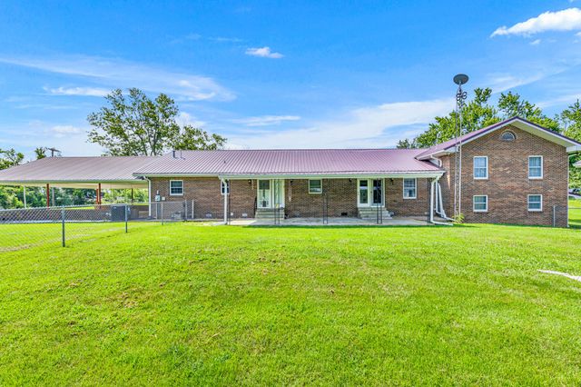 707 Summertown Hwy, Hohenwald, TN 38462