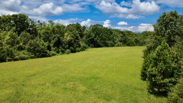 707 Summertown Hwy, Hohenwald, TN 38462
