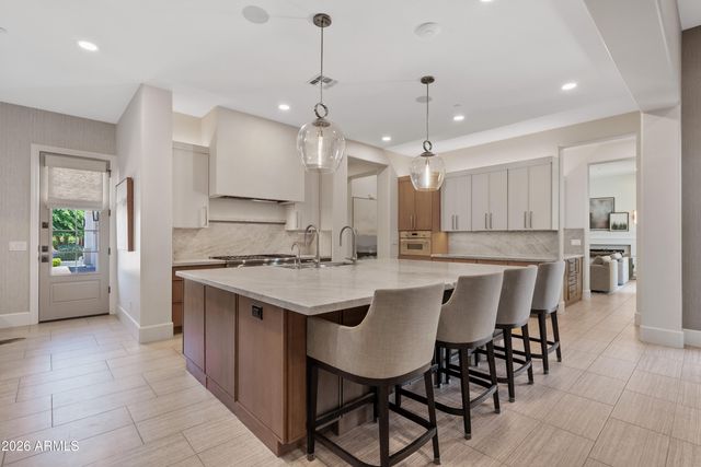 3939 E ENCANTO Street, Mesa, AZ 85205