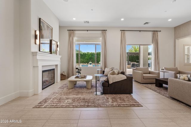 3939 E ENCANTO Street, Mesa, AZ 85205