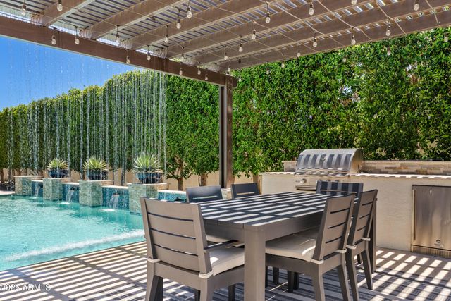 3939 E ENCANTO Street, Mesa, AZ 85205