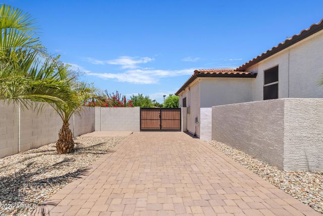 3939 E ENCANTO Street, Mesa, AZ 85205