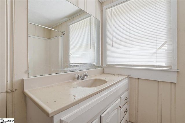 508 Brushy Creek Road, Taylors, SC 29687