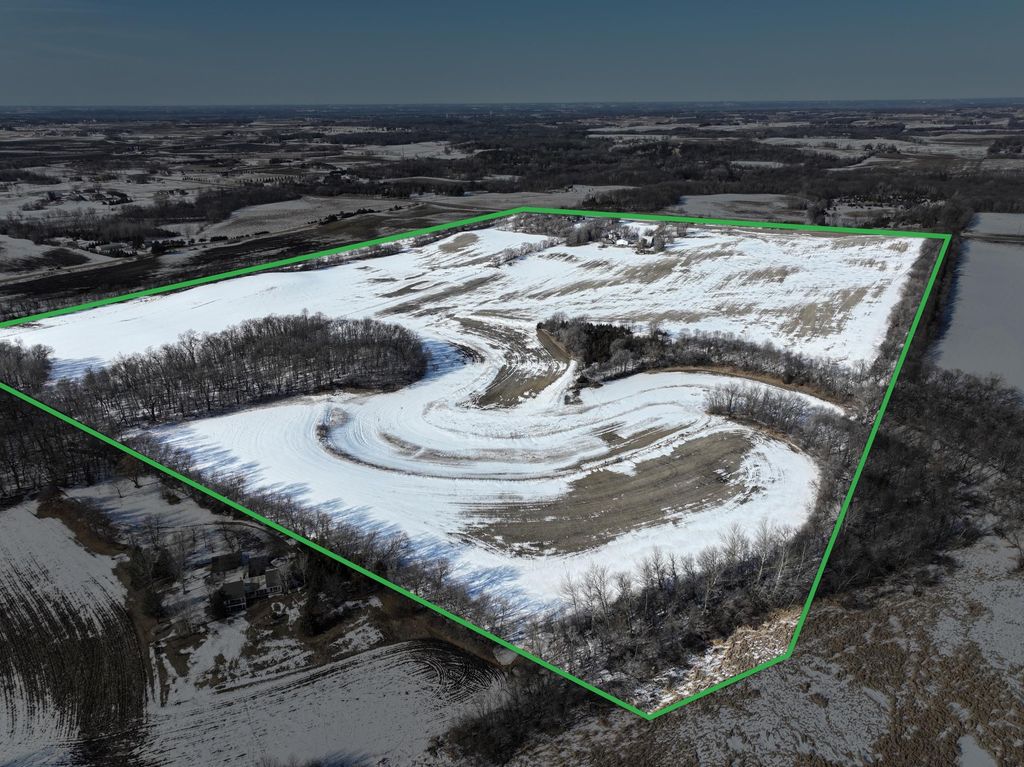 2721 W 230th Street, Jordan, MN 55352 — exterior