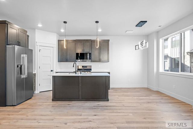 763 Curlew Drive, Ammon, ID 83401