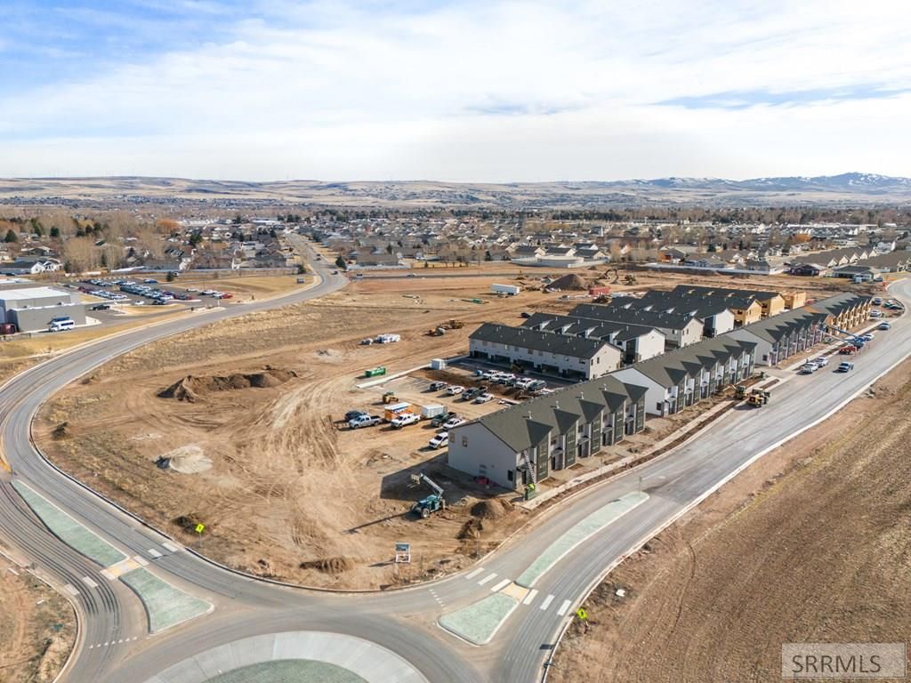 Image 39 of property listing at 763 Curlew Drive, Ammon, ID 83401