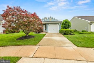 28 WHITE STONE CT, Mount Laurel, NJ 08054