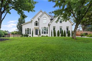 4221 Willow Oak Drive, Gainesville, GA 30506