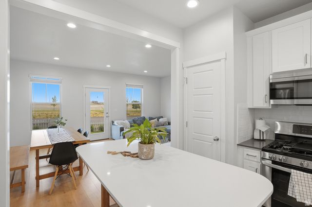 5793 W LAKE AVE, South Jordan, UT 84009