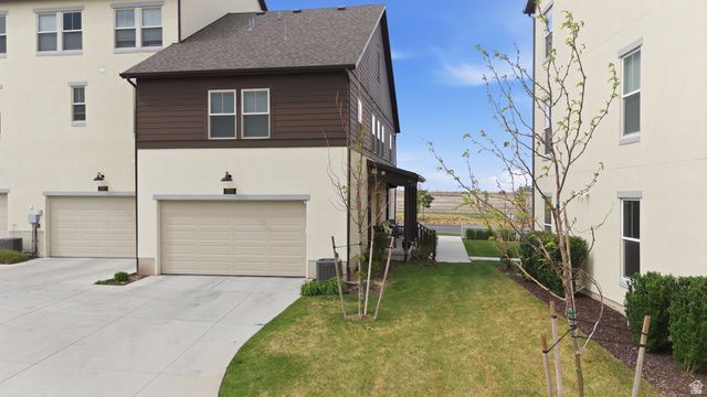 5793 W LAKE AVE, South Jordan, UT 84009